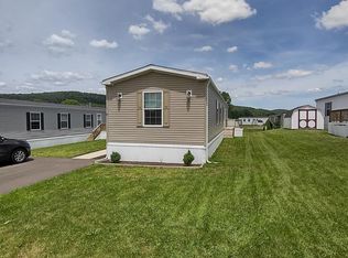 62 Paradise Dr, Berwick, PA 18603