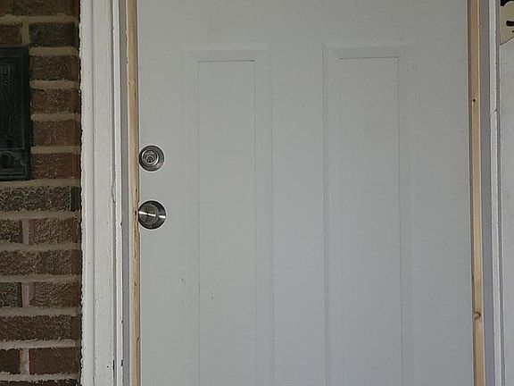 4th image of 5423 Gertrude Ave