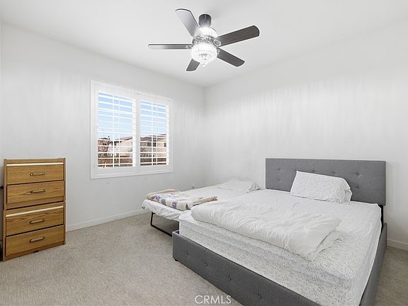 4th image of 5242 Hayes Ct