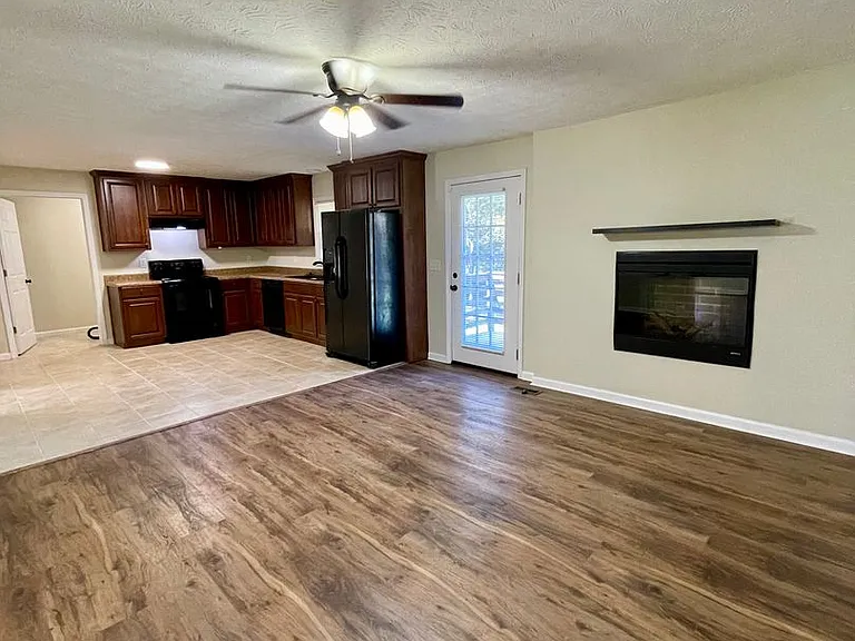55 Mangham Rd — Photo 4