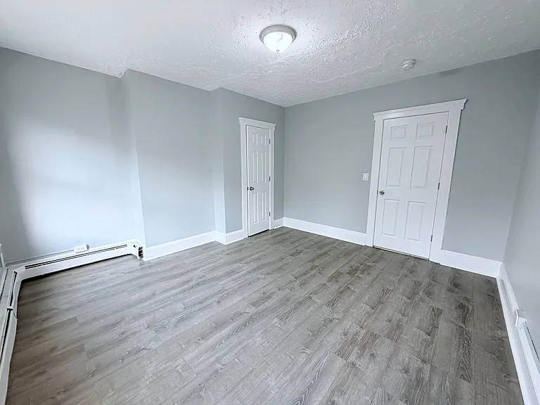 78-80 Franklin St #2 — Photo 5