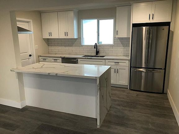 5th image of 23401 Welby Way