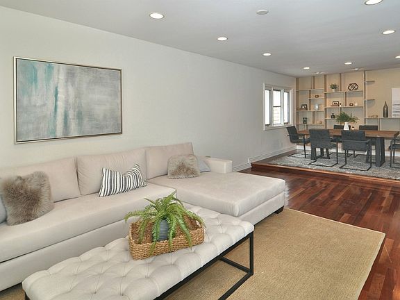 4th image of 14004 Chandler Blvd