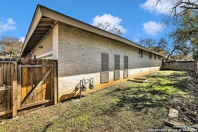103 Oakhurst Pl — Photo 15