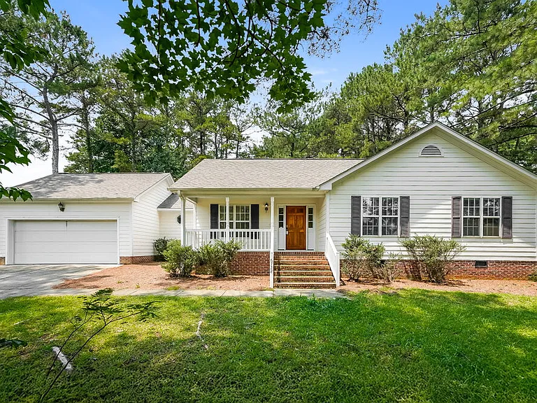 6728 Oviedo Dr — Photo 1