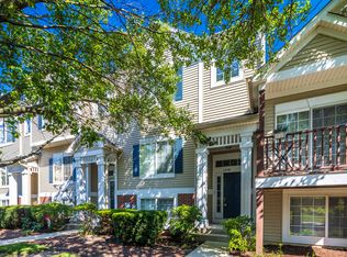 135 Enclave Cir UNIT B, Bolingbrook, IL 60440