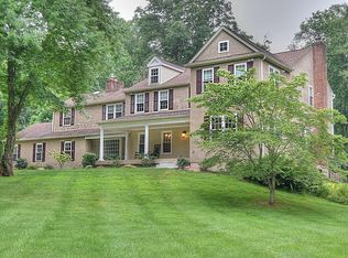 12 Sugarbrook Rd, Malvern, PA 19355