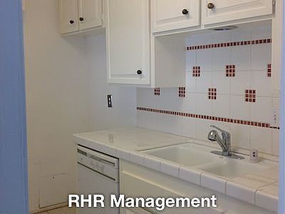 2nd image of 5530 Welland Ave APT 12