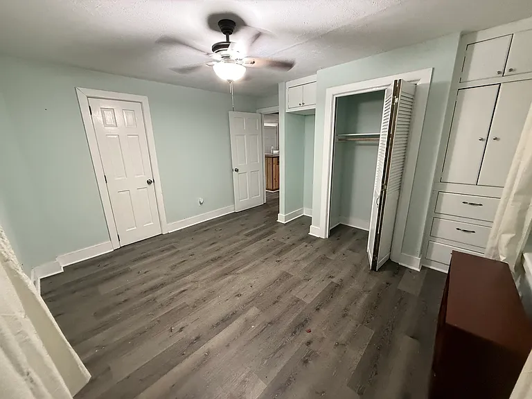 239 Harms Rd — Photo 4