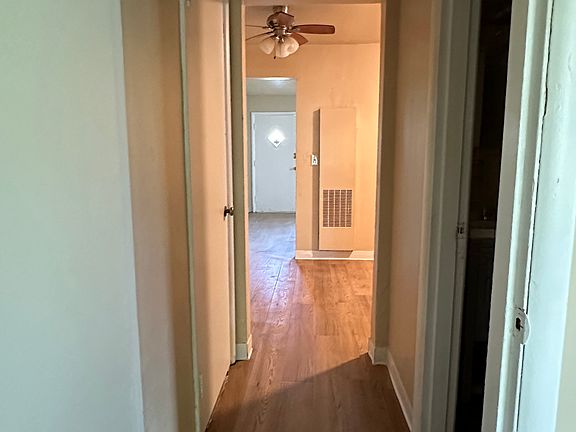 3rd image of 309 Leland Ave