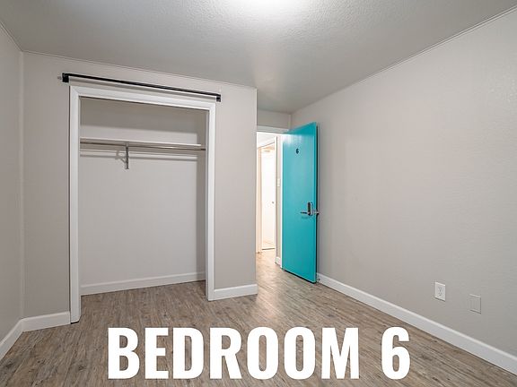 2nd image of 201 Toledo St #6