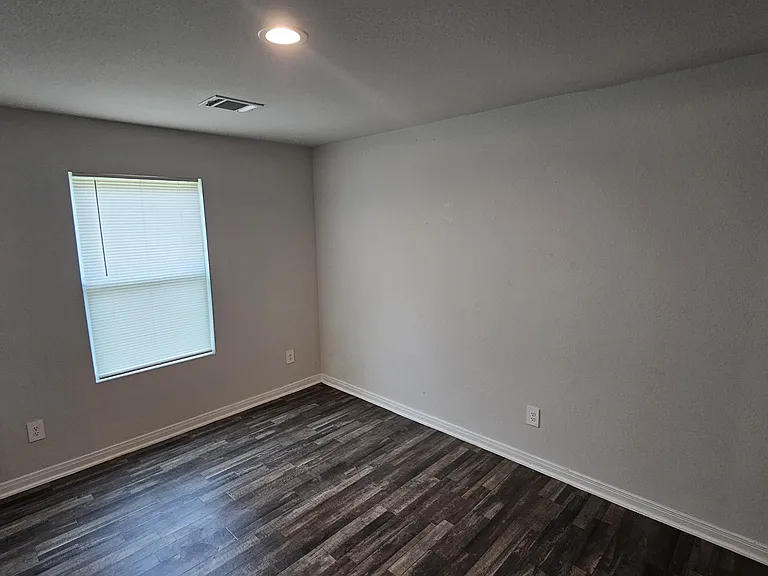 14210 Green Wing Cir — Photo 6