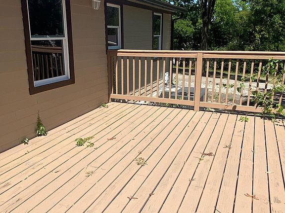 5th image of 105 Lauderdale Ct