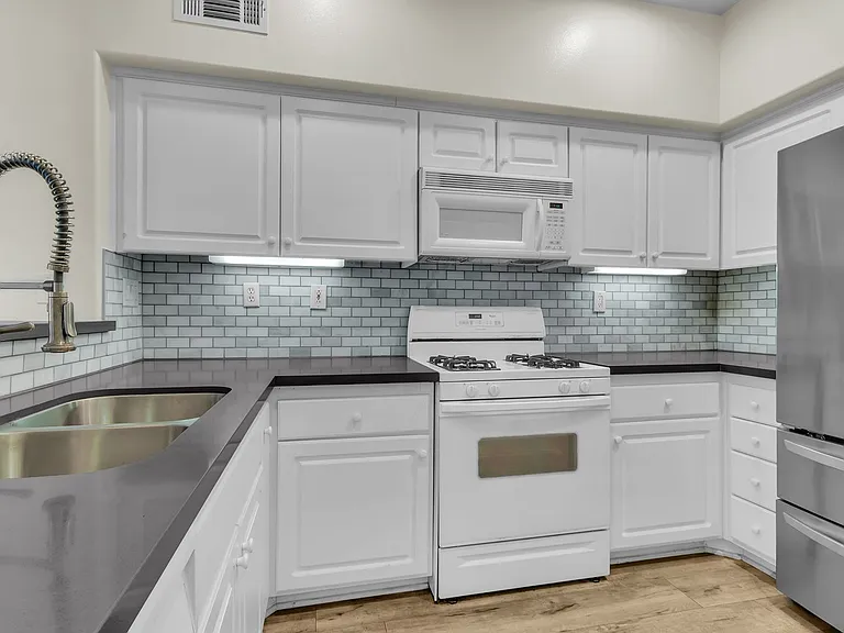 204 Terra Bella — Photo 19