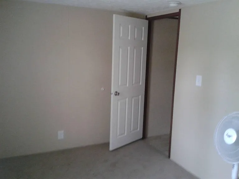 621 Live Oak Dr — Photo 13