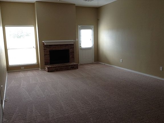 2nd image of 1240 Cedarcrest Dr