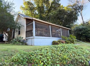 410 Scott St, Tellico Plains, TN 37385