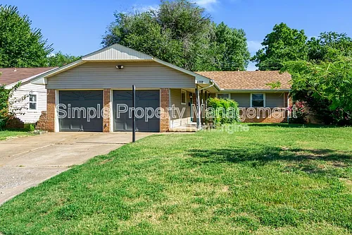 3221 Beechwood Dr Photo 1