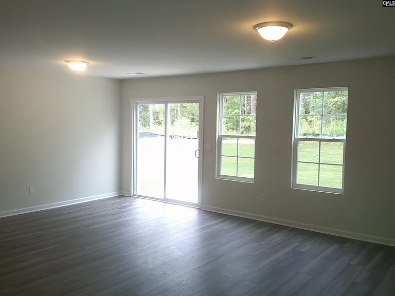 1416 Tanreall Dr — Photo 2