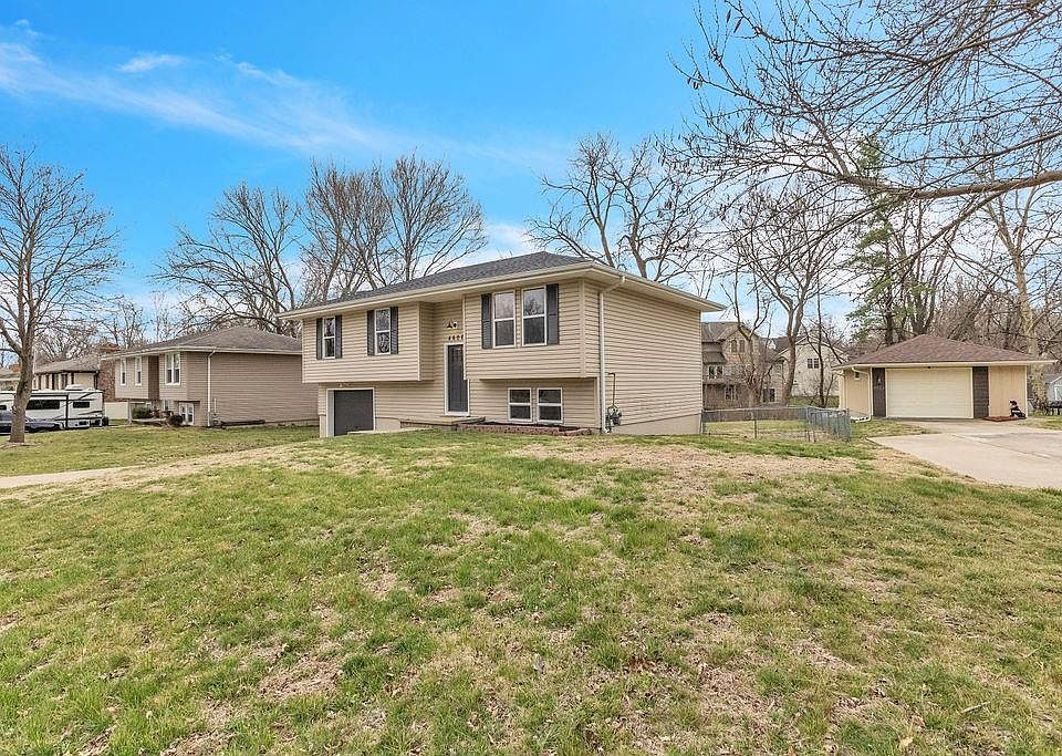 4606 Zebra Ln, Saint Joseph, MO 64506 | Zillow