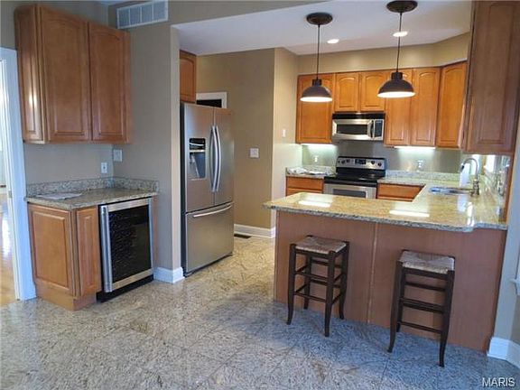 4th image of 4243-4245 Olive St