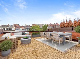 330 Newbury St #PENTHOUSE, Boston, MA 02115