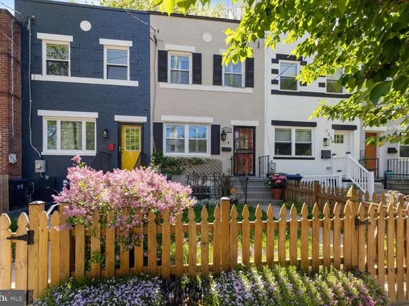 1328 Talbert Ter SE, Washington, DC 20020