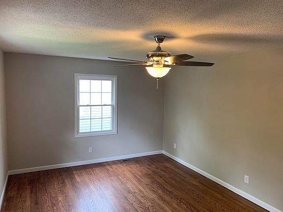 2nd image of 609 Shamrock Ave