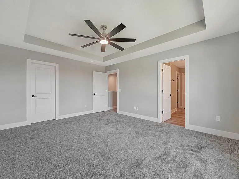 5901 S 94th St — Photo 24