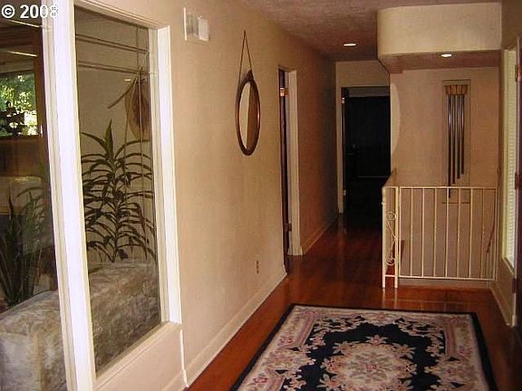 Hardwood Entry