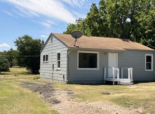 464 B St, Phillipsburg, KS 67661