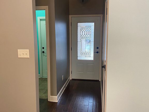 2nd image of 110 Carriage Way