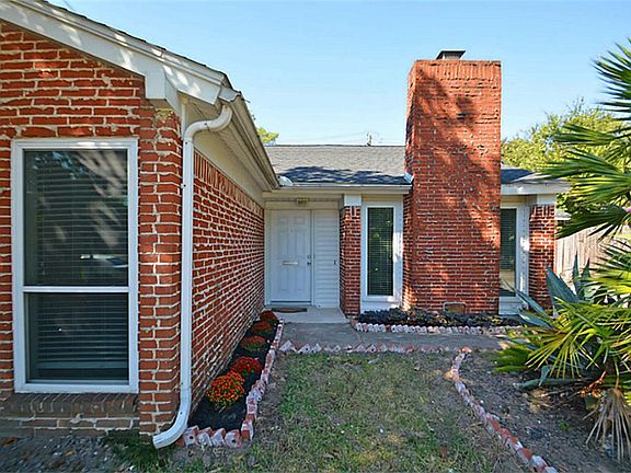 5th image of 1907 Shadowdale Dr