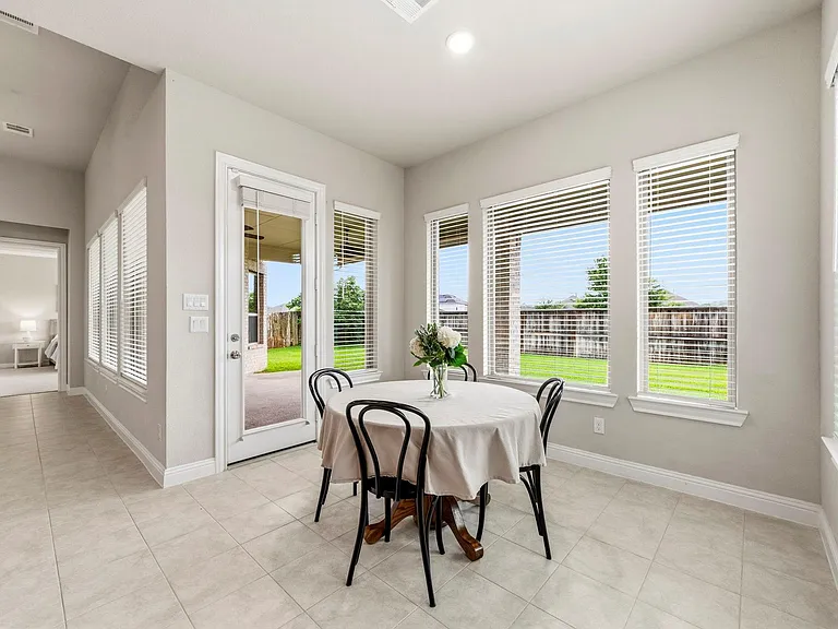 21723 Albertine Dr — Photo 18