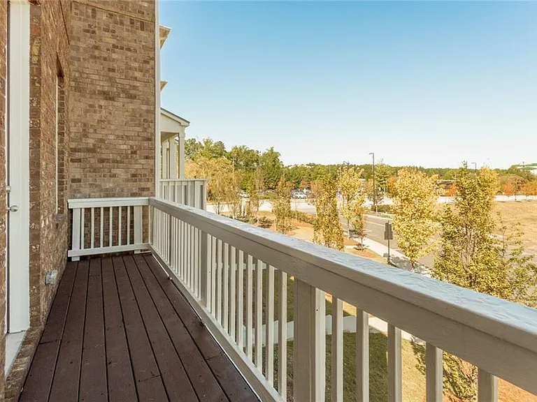 335 Beacons Pl — Photo 19