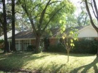10051 Haddington Dr, Houston, TX 77080