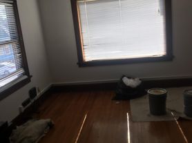 44 Gaviota Ave, Long Beach, CA