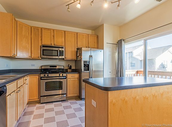 2nd image of 1062 Ellsworth Dr