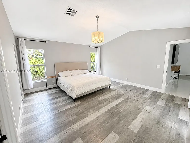 12484 SW 1st St — Photo 22