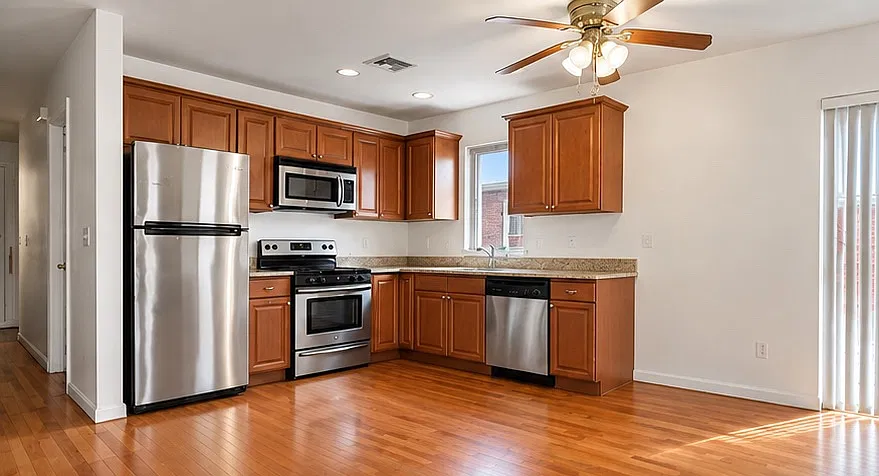 3 bed, $3,600 — Photo 1