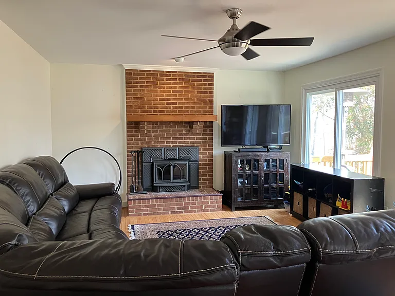 18 Griswold Ct — Photo 8