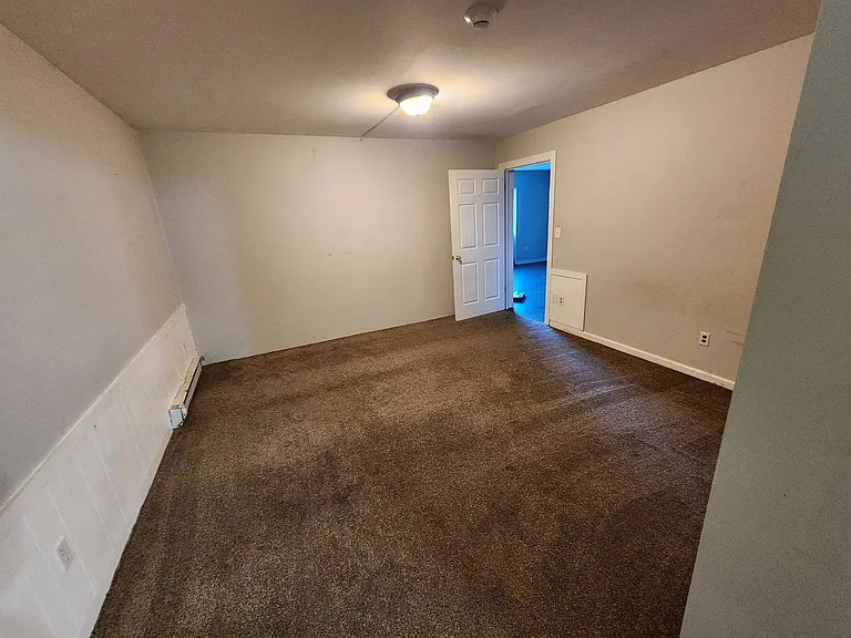1217 Moss St — Photo 13