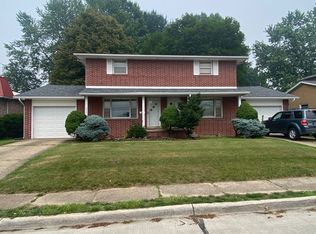 332-334 Maple St, Orrville, OH 44667
