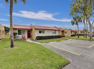 138 Lake Barbara Drive #138, West Palm Beach, FL 33411