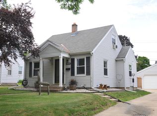 9000 W Montana Ave, West Allis, WI 53227
