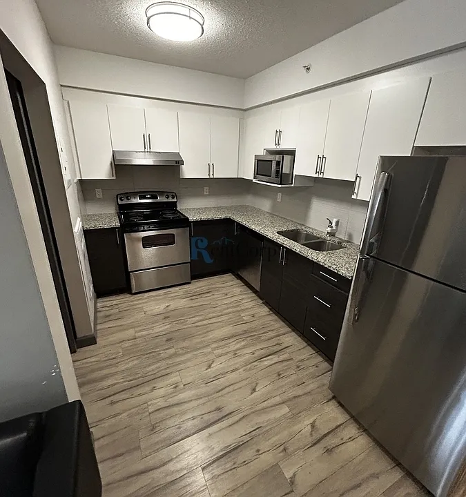 1118 Sunview St #1118-258A