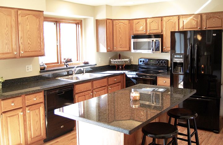 Slab granite, new lighting, newer appliances