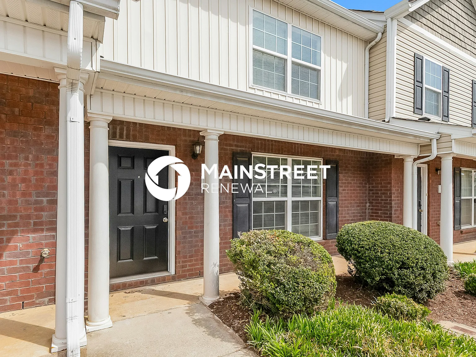 2029 George Buchanan Dr — Photo 2