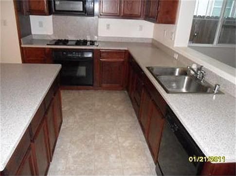 4th image of 2304 Etcheverry Dr