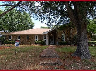 1500 Cripple Creek Dr, Irving, TX 75061